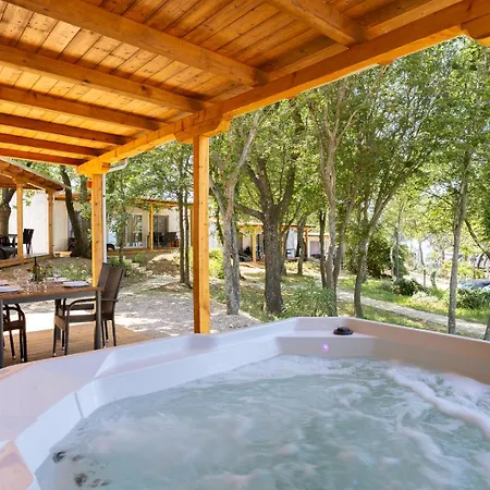 Holiday park Glavotok Brzac