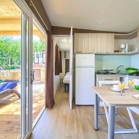 Glavotok Holiday park Brzac