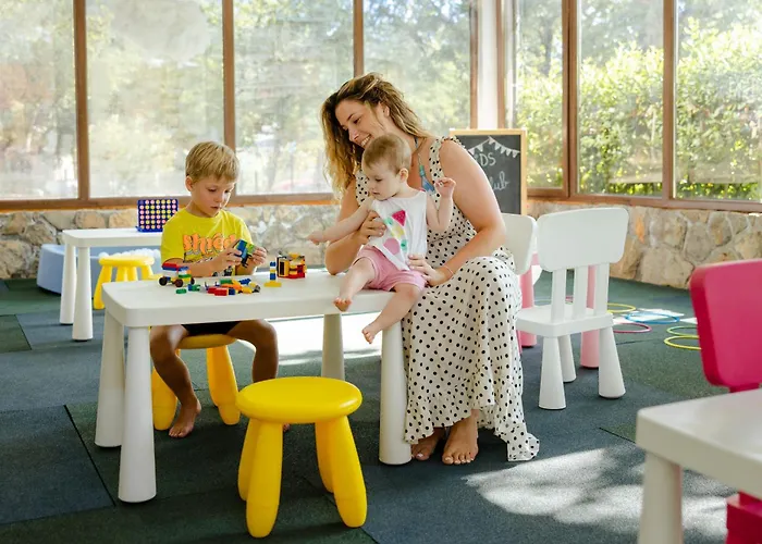 База отдыха Glavotok Premium Camp Brzac