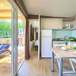 Glavotok Premium Camp Village de vacances Brzac