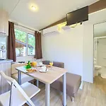 Village de vacances Glavotok Premium Camp 3*