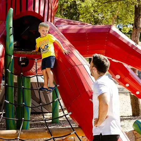 Glavotok Premium Camp