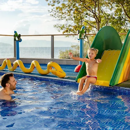 Glavotok Premium Camp 3*