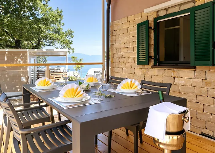 Prázdninový areál Glavotok Premium Camp