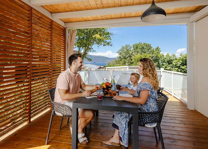 Glavotok Premium Camp