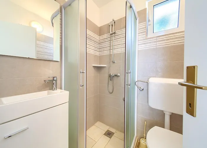 Glavotok Premium Camp 3*