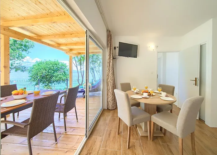 Prázdninový areál Glavotok Premium Camp