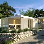 Glavotok Premium Camp פארק נופש 3*