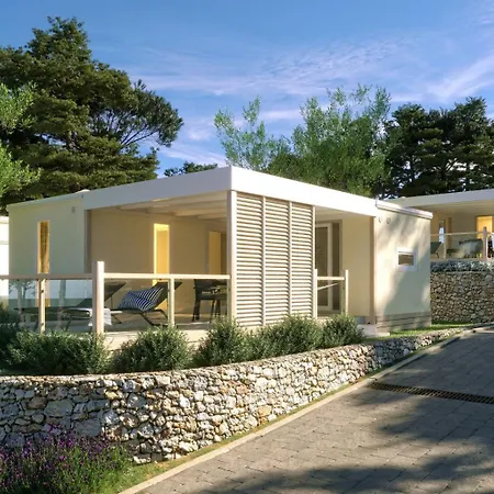 Glavotok Premium Camp Kompleks wypoczynkowy 3*