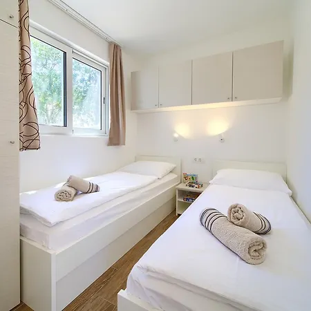 Glavotok Premium Camp Kompleks wypoczynkowy Brzac