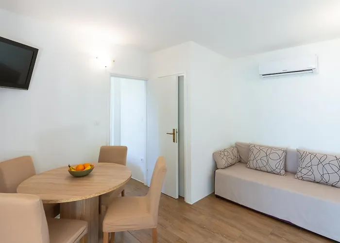 Glavotok Premium Camp 3*