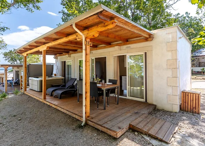 Glavotok Premium Camp 3*